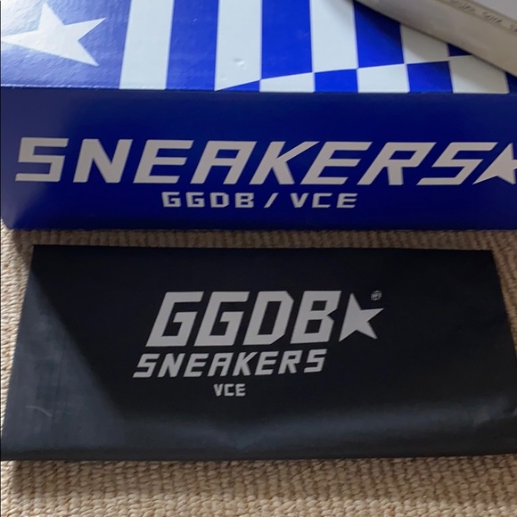 Golden Goose Sneakers! 42 (9-9.5) Men - Picture 6 of 7